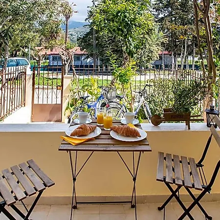 Entheos Center Kefalonia Hotel 4*